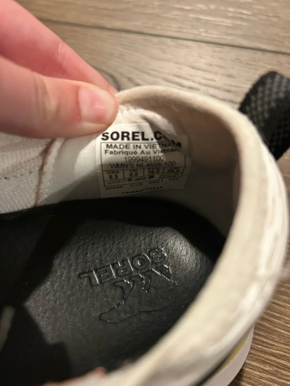 Sorel Women's Kinetic™ Impact Strap Sneaker